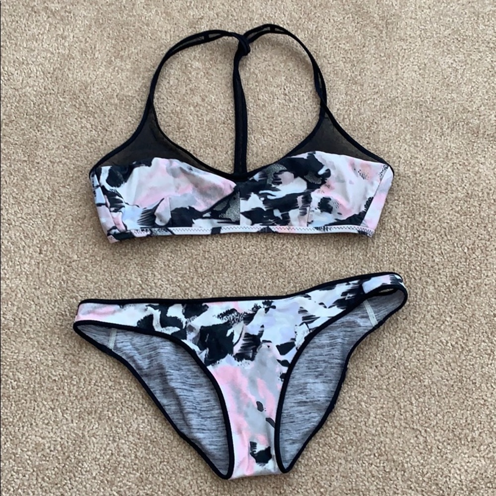Reversible Lululemon bikini